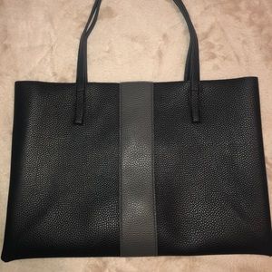 Vince Camuto tote